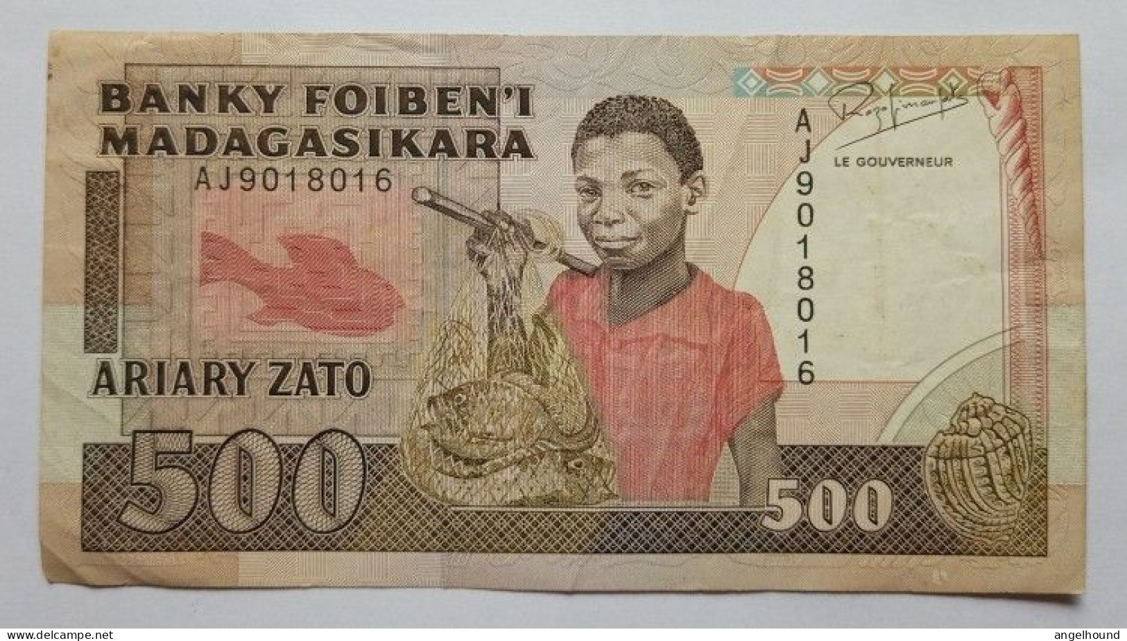 Madagascar  Ariary Zato 500 Francs - Madagaskar