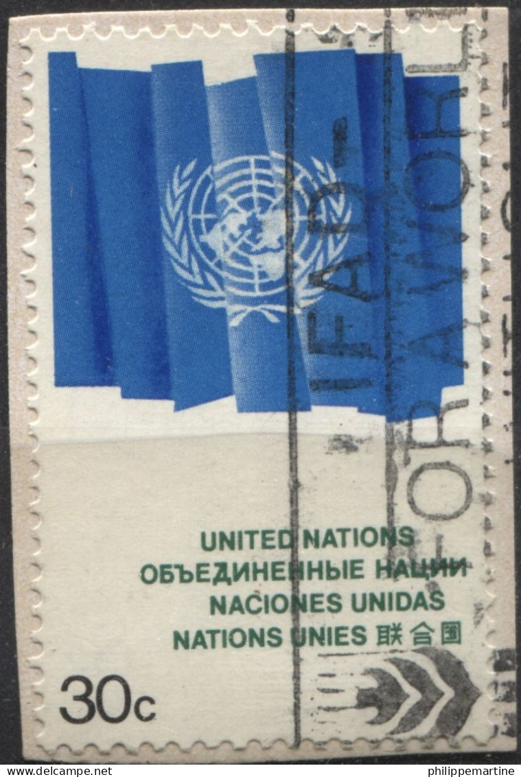 Nations Unies 1976 - YT 261 (o) Sur Fragment - Gebruikt