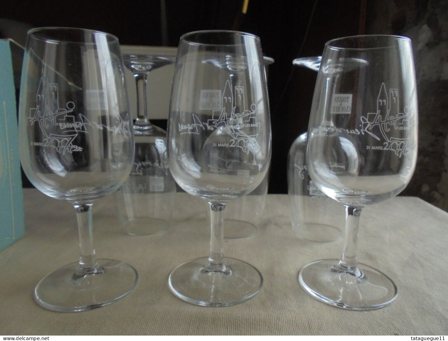 Vintage - 6 Verres Arcoroc Viticole Sieur D'Arques Toques Et Clochers Alet-les-Bains 2007 - Vasos