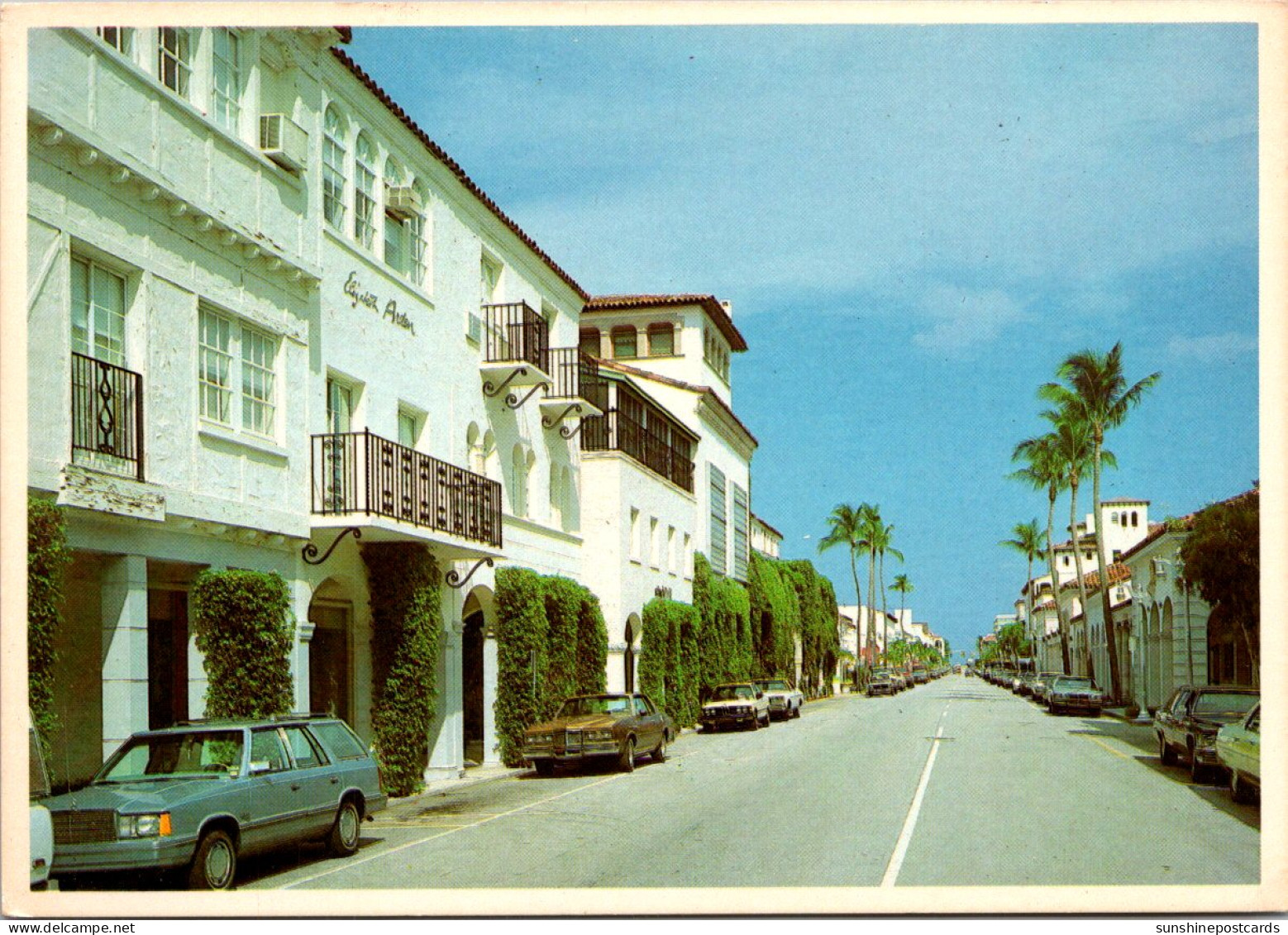 Florida Palm Beach Worth Avenue "Fifth Avenue Of The South" Looking East - Palm Beach