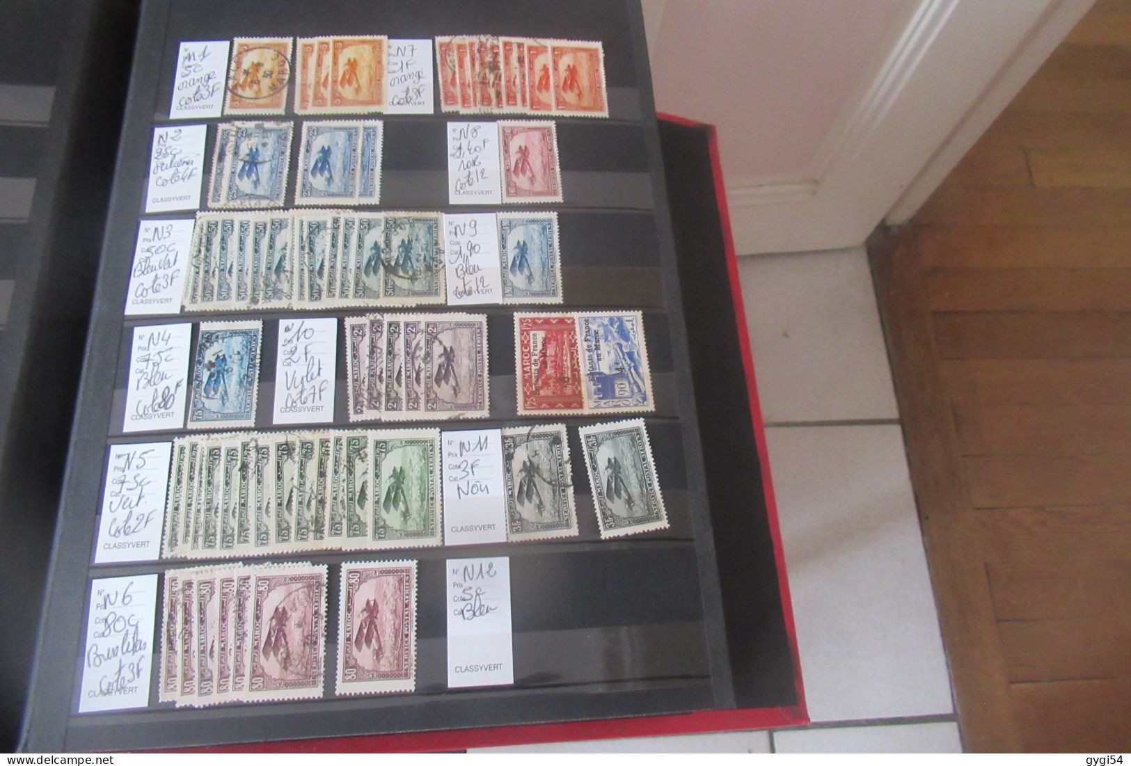 MAROC Poste Aérienne Et Fins De Catalogue Colis Postaux , Taxe - Vrac (min 1000 Timbres)