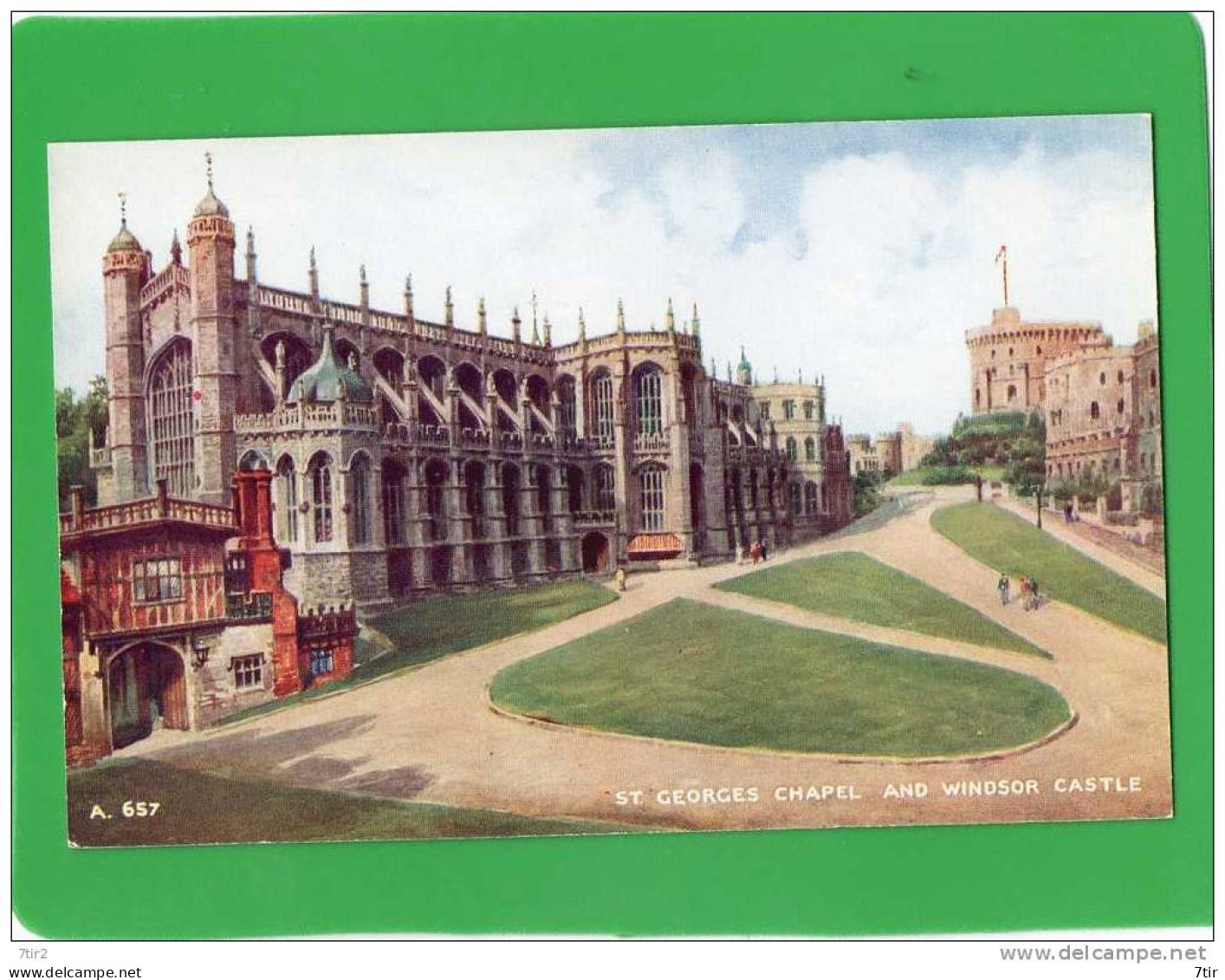 SAINT GEORGES CHAPEL AND WINDSOR CASTLE - Windsor