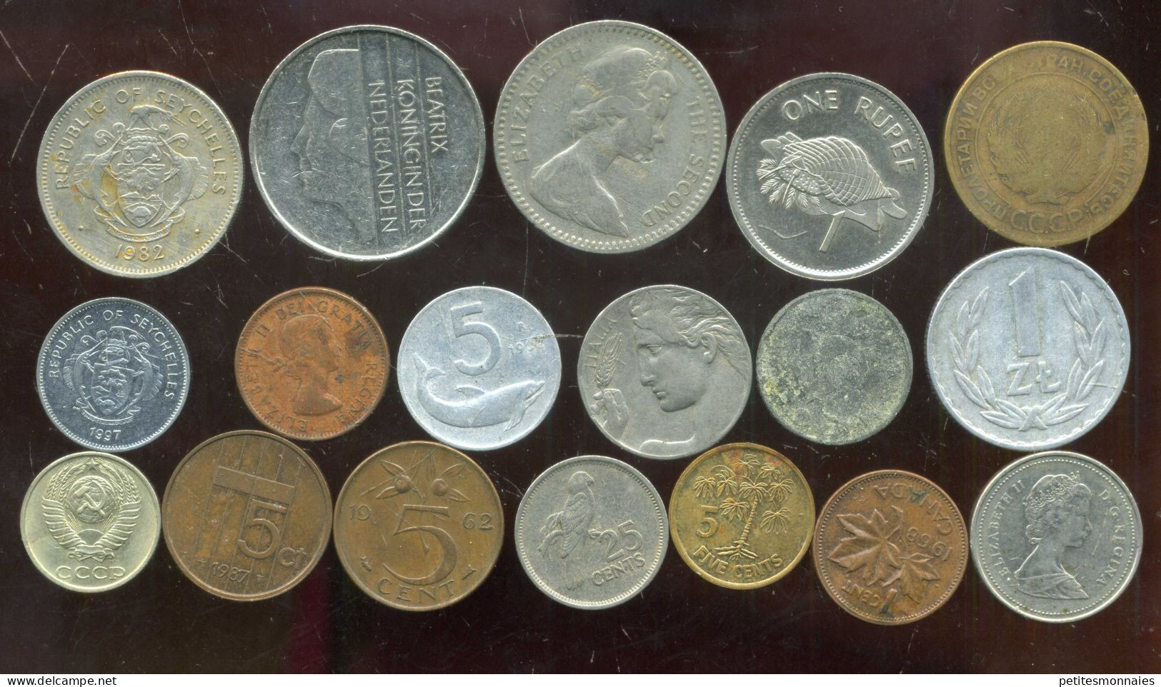 Lot De  18 Monnaies Du Monde   ( 259 ) - Mezclas - Monedas