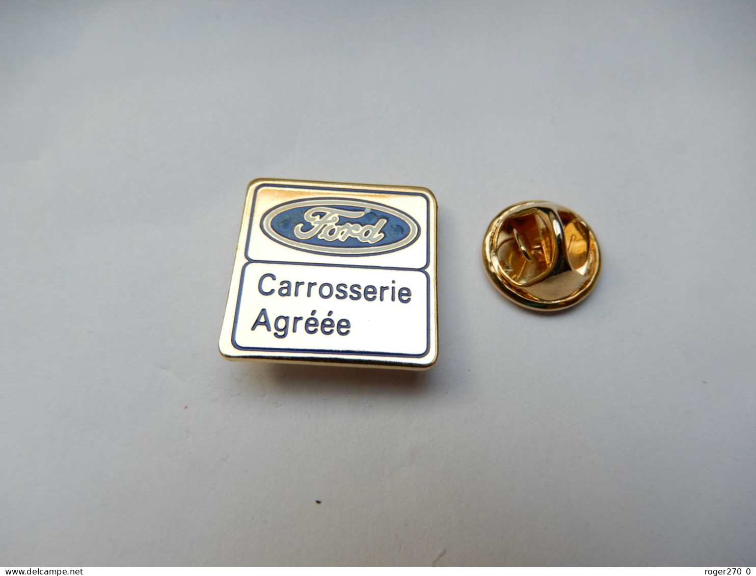 Beau Pin's , Auto Ford , Carrosserie Agrée - Ford