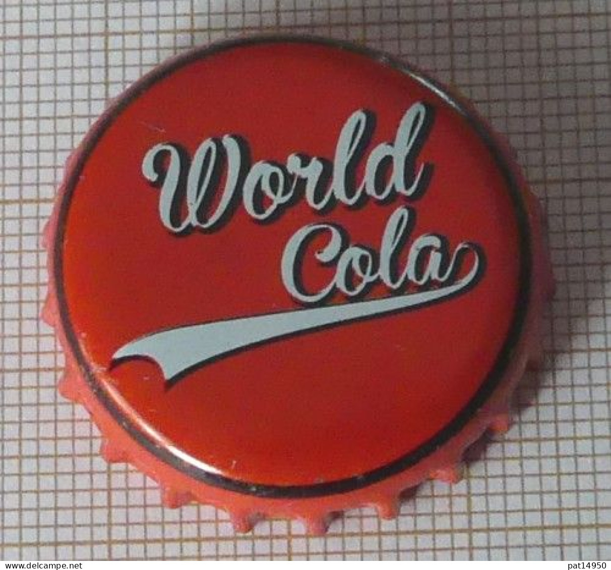 PAT14950 SODA WORLD COLA - Soda