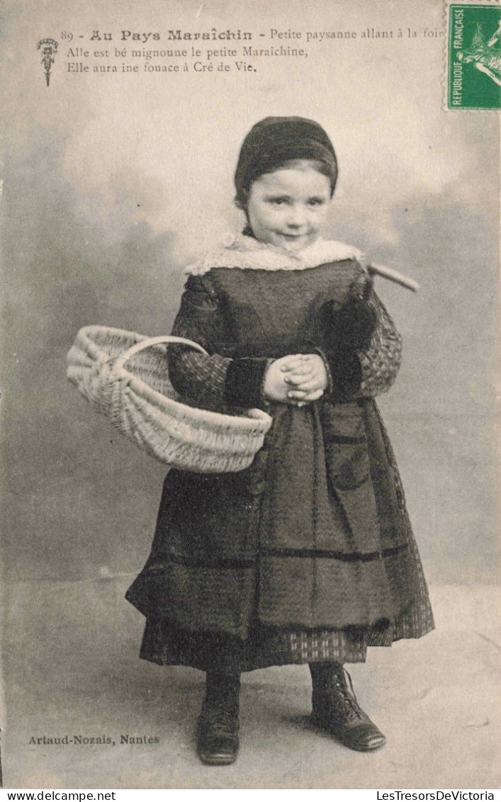 ENFANT - Au Pays Du Maraîchins - Petite Paysanne Allant à La Foire - Carte Postale Ancienne - Portraits