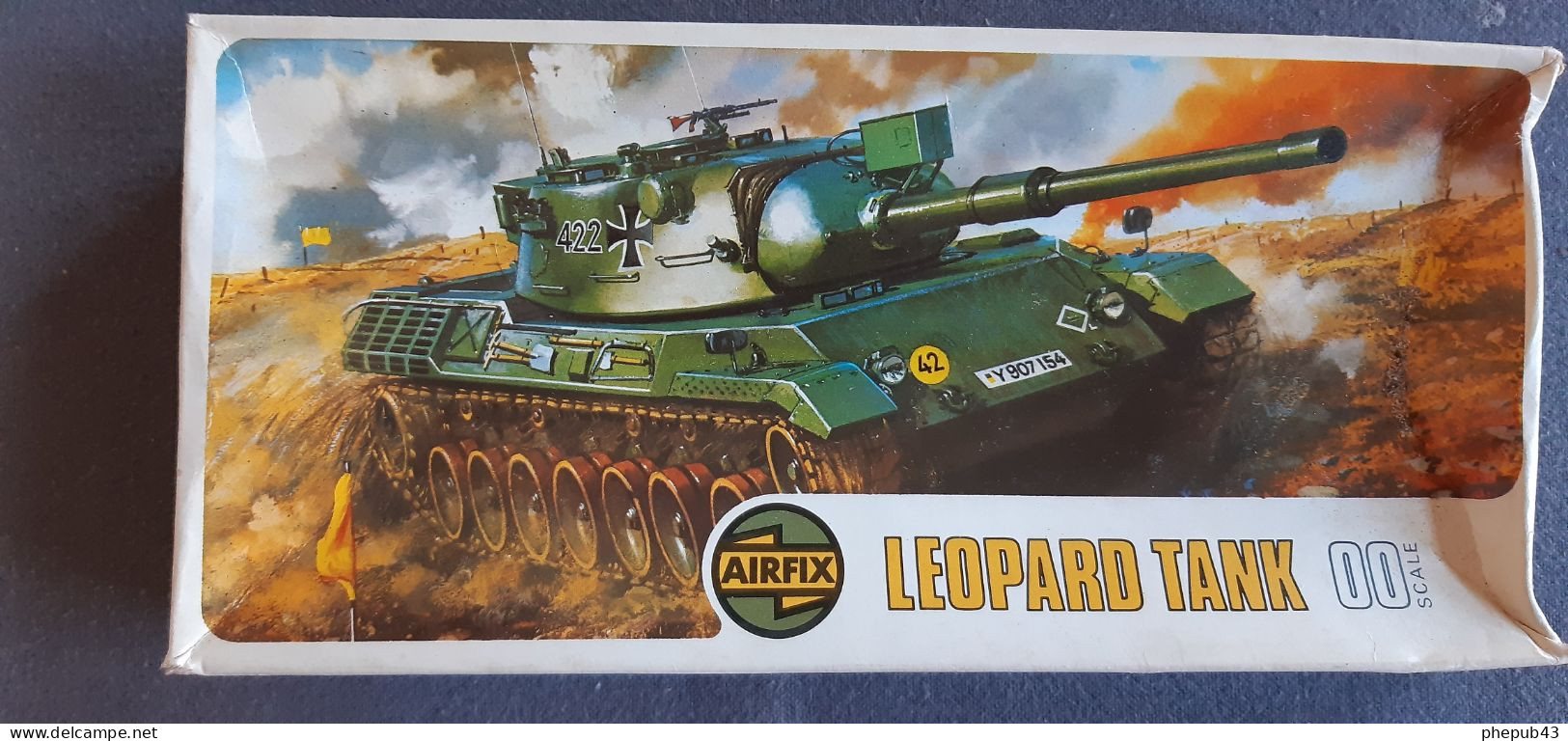 Leopard Tank - German Army - Model Kit - Airfix (HO) 02306-1 - Military Vehicles