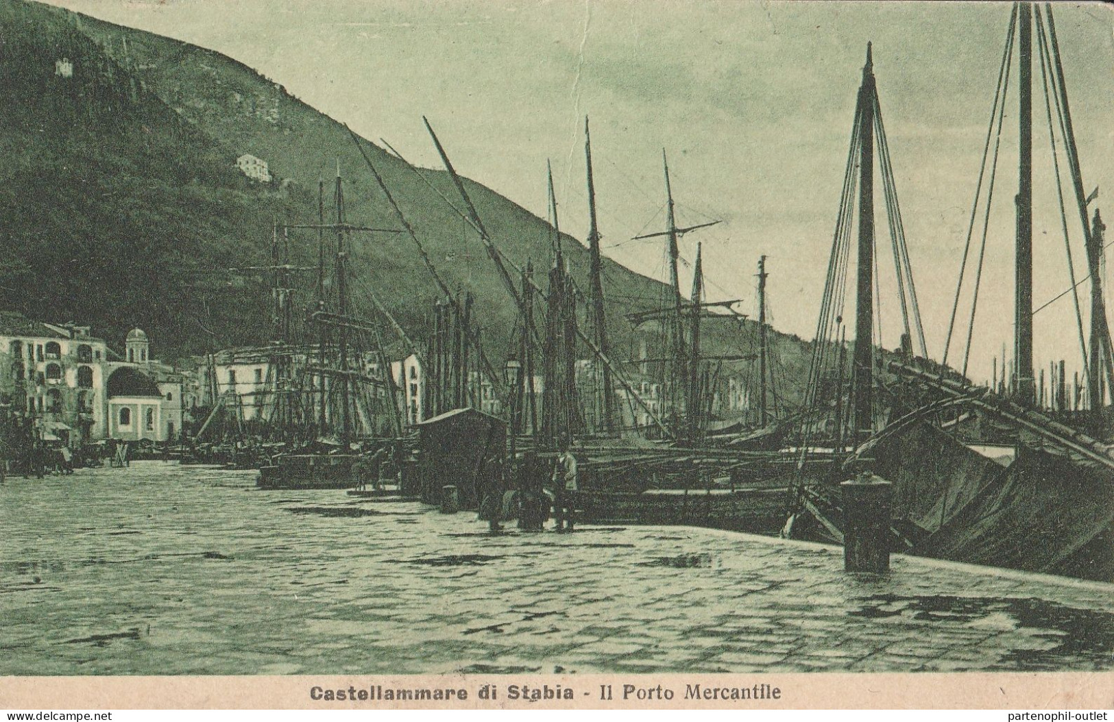 Cartolina  - Postcard / Viaggiata - Sent  / Castellammare Di Stabia - Il Porto Mercantile - Castellammare Di Stabia