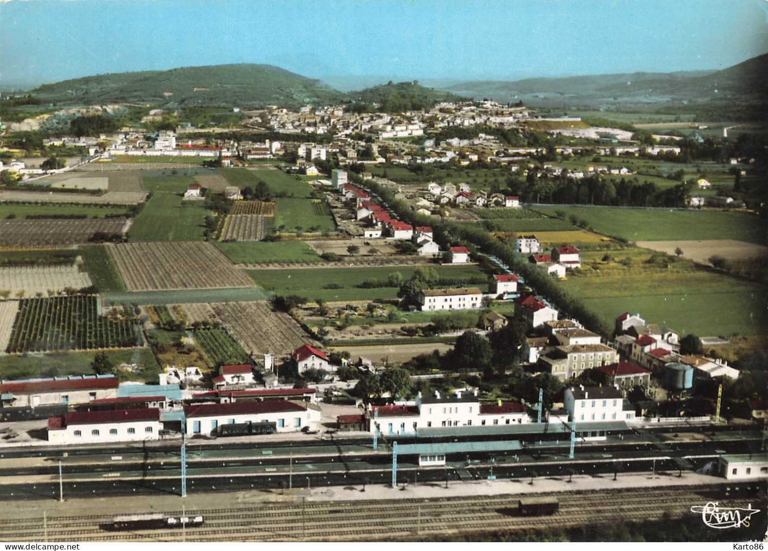 Livron * Le Quartier De La Gare Et La Ville * Au Fond Le Mont Roti * Ligne Chemin De Fer Drome - Livron