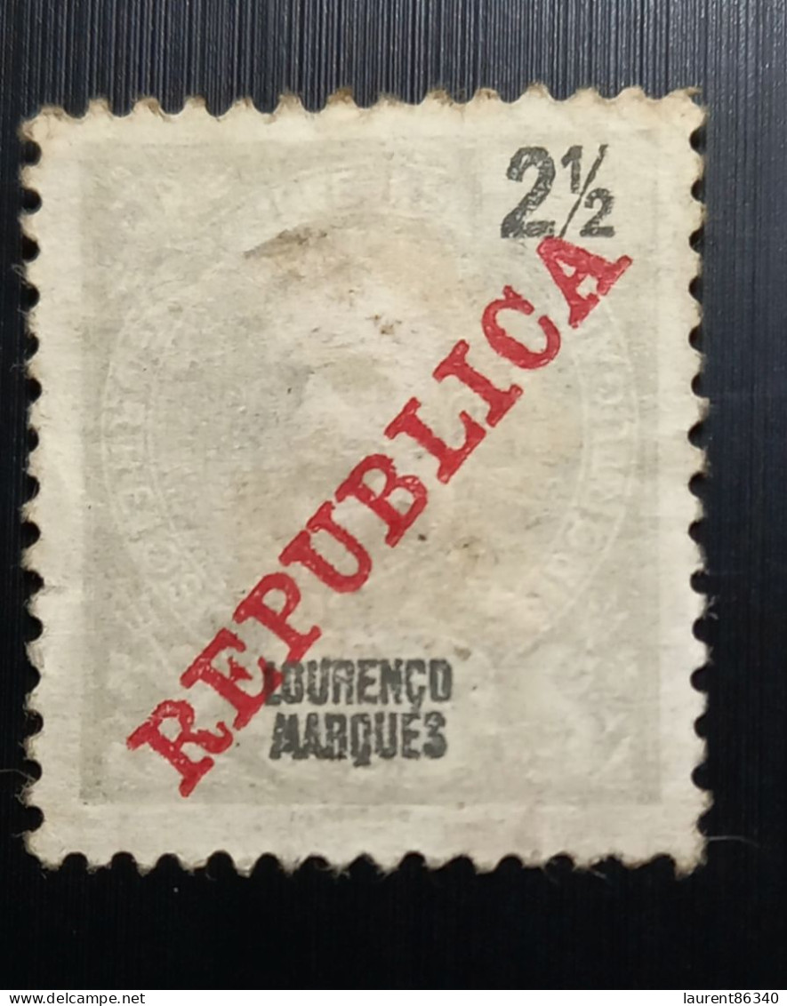 Lourenço Marquès 1911  King Carlos I-1911 Previosly Issued Stamps Overprinted "REPUBLICA" In Red  2½ R Non Oblitéré - Lourenzo Marques