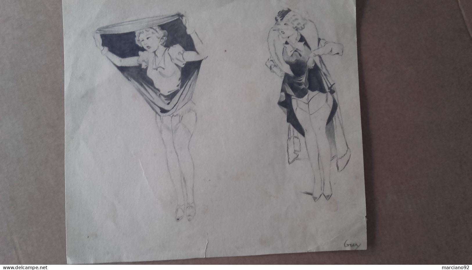 Ancien Dessin Au Crayon , Vers 1940 ,19 Cm De Cotè - Otros & Sin Clasificación