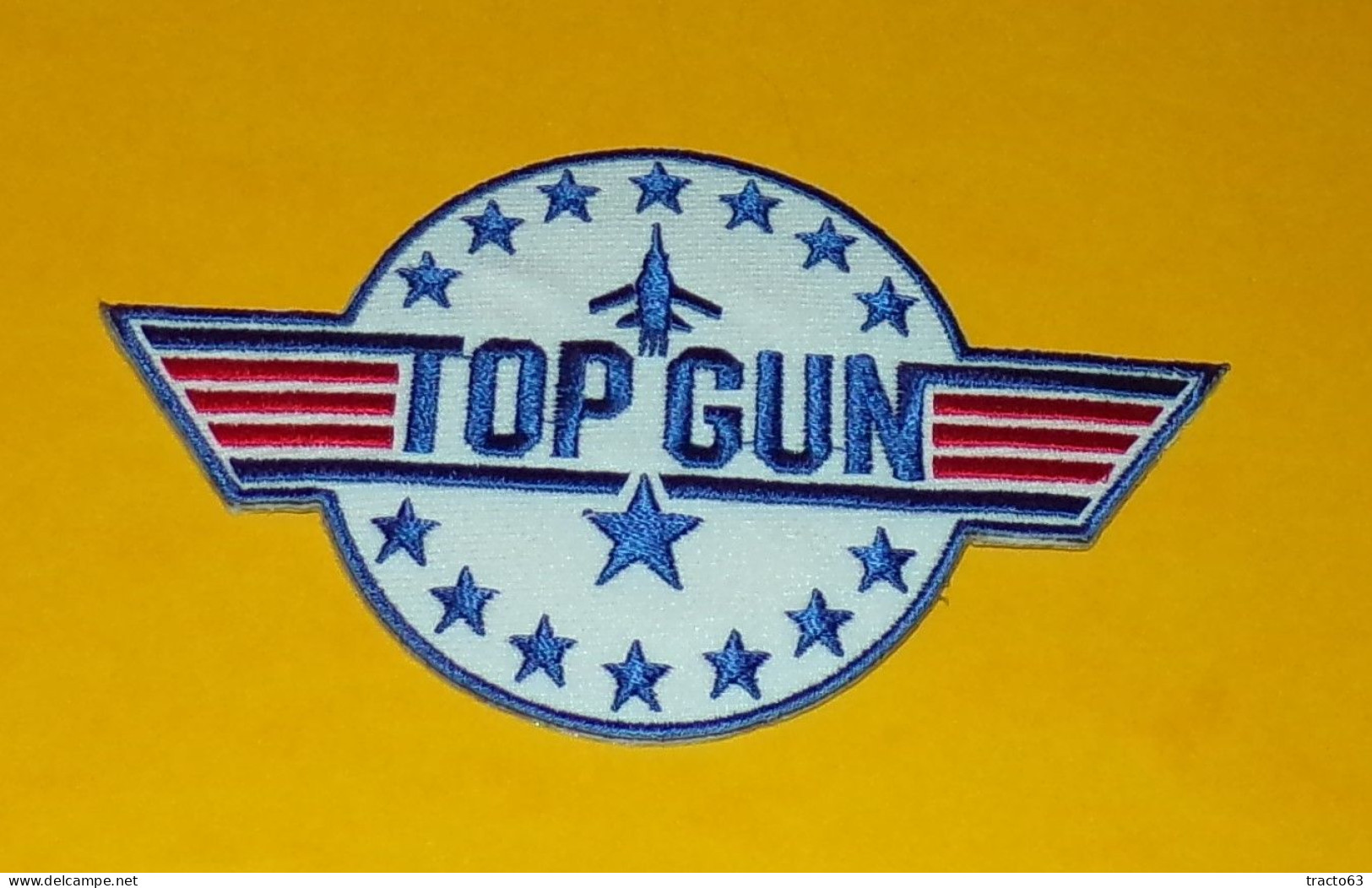 TISSU PATCH : TOP GUN , DIAMETRE 9 CM , BON ETAT VOIR PHOTO . POUR TOUT RENSEIGNEMENT ME CONTACTER. REGARDEZ MES AUTRES - Patches