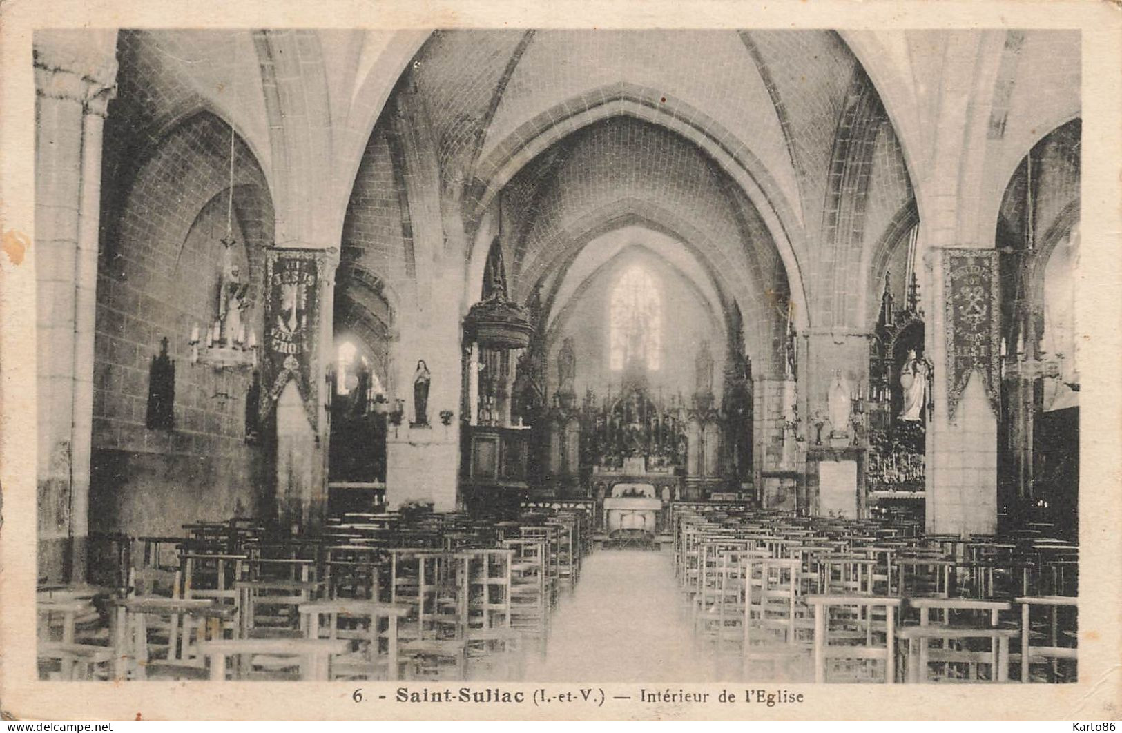 St Suliac * Intérieur De L'église Du Village - Saint-Suliac
