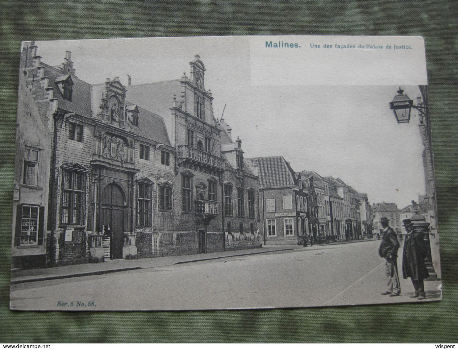 MALINES - UNE DES FACADES DU PALAIS DE JUSTICE - Malines