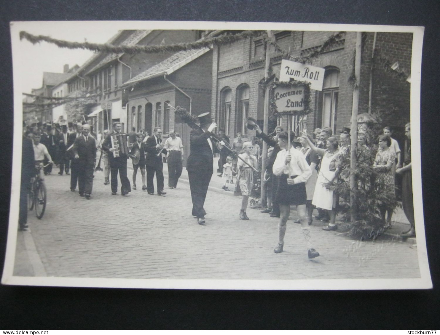 STADTHAGEN , Umzug , Fotokarte  , Seltene   Ansichtskarte Um 1950 - Stadthagen