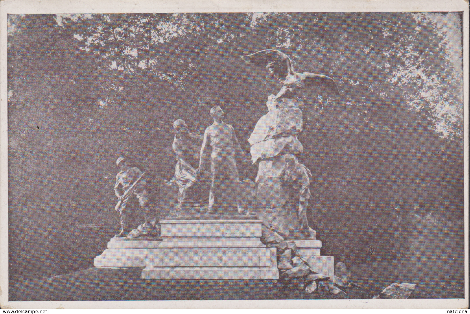 BELGIQUE HAINAUT LA LOUVIERE MONUMENT AUX HEROS LOUVIEROIS INAUGURE LE 7 OCTOBREB 1923 EN PRESENCE DE S. M. LA REINE - La Louvière
