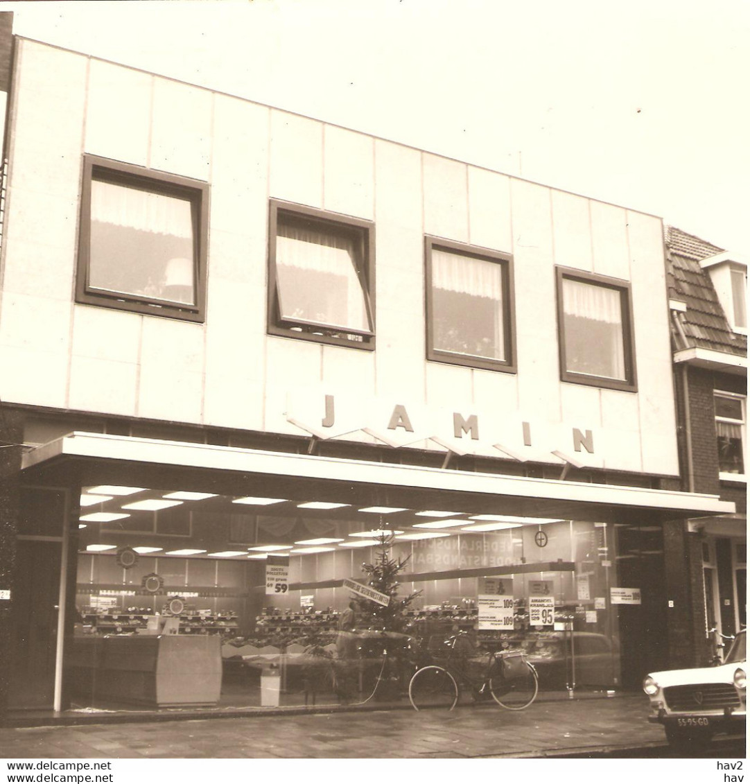 Delfzijl Landstraat 12 Pand Jamin 1969 JAM624 - Delfzijl