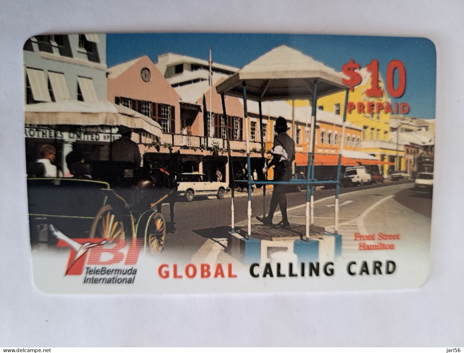 BERMUDA  $10  -  BERMUDA  FRONT STREET HAMILTON  / SMALL SERIAL NR/      PREPAID CARD  Fine USED  TBI **14816** - Bermude