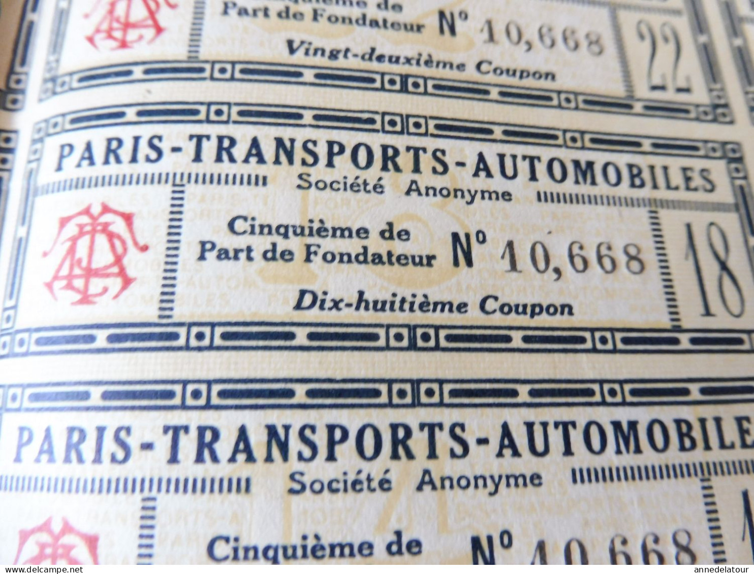 Date 1924 Action , papier filigrané N° 09,680 PARIS-TRANSPORTS -AUTOMOBILES ,1/5e de Part :dim.40 x 33cm hors tout