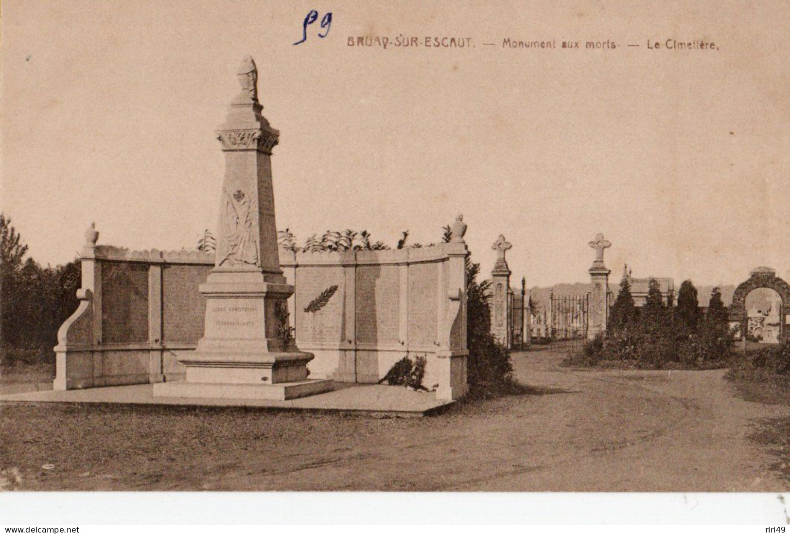 CPA 59 BRUAY-SUR-ESCAUT - Monument Aux Morts  - Le Cimetière - Dos Vierge - Bruay Sur Escaut