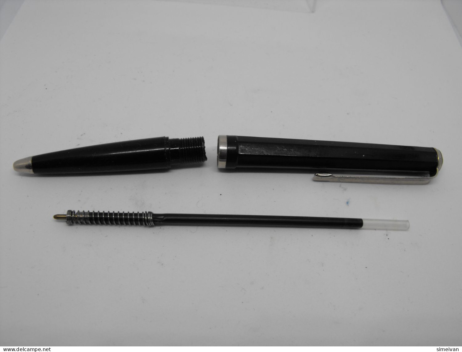 Vintage Ballpoint Pen Black Plastic Chrome Metal Trim 70's #0793 - Lapiceros
