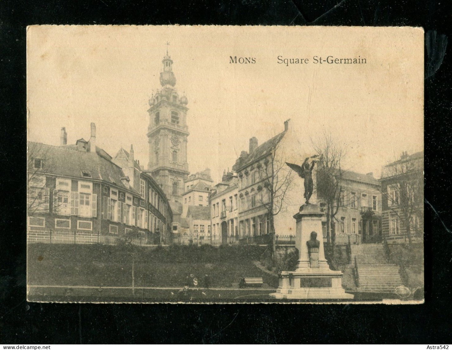 "BELGIEN" Aeltere AK "MONS, Square St-Germain" (19412) - Mons