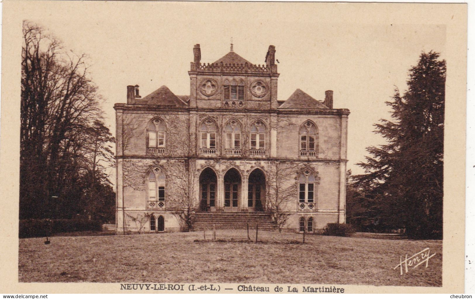 37. NEUVY LE ROI. CPA SEPIA.  CHATEAU DE LA MARTINIERE - Neuvy-le-Roi