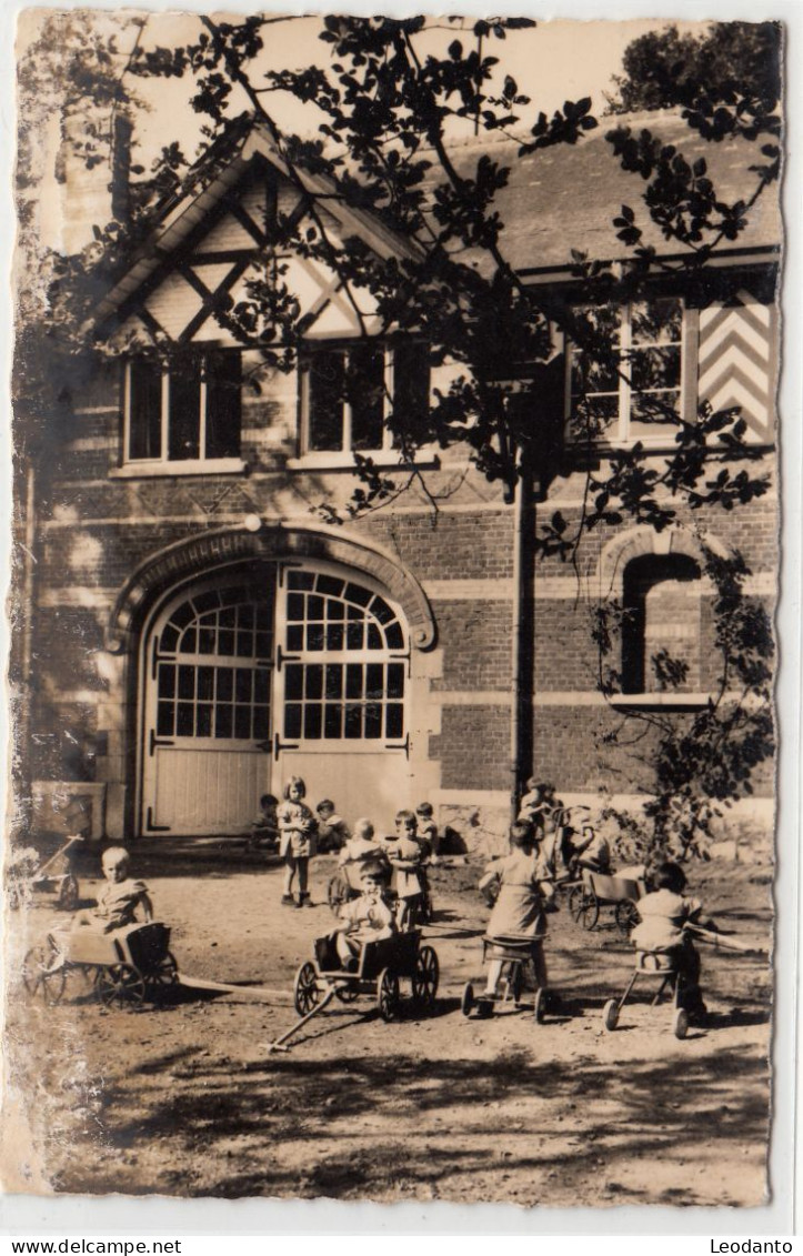 GHLIN - Colonie De L'oeuvre Nationale De L'enfance - Devant Notre Garage - Jurbise