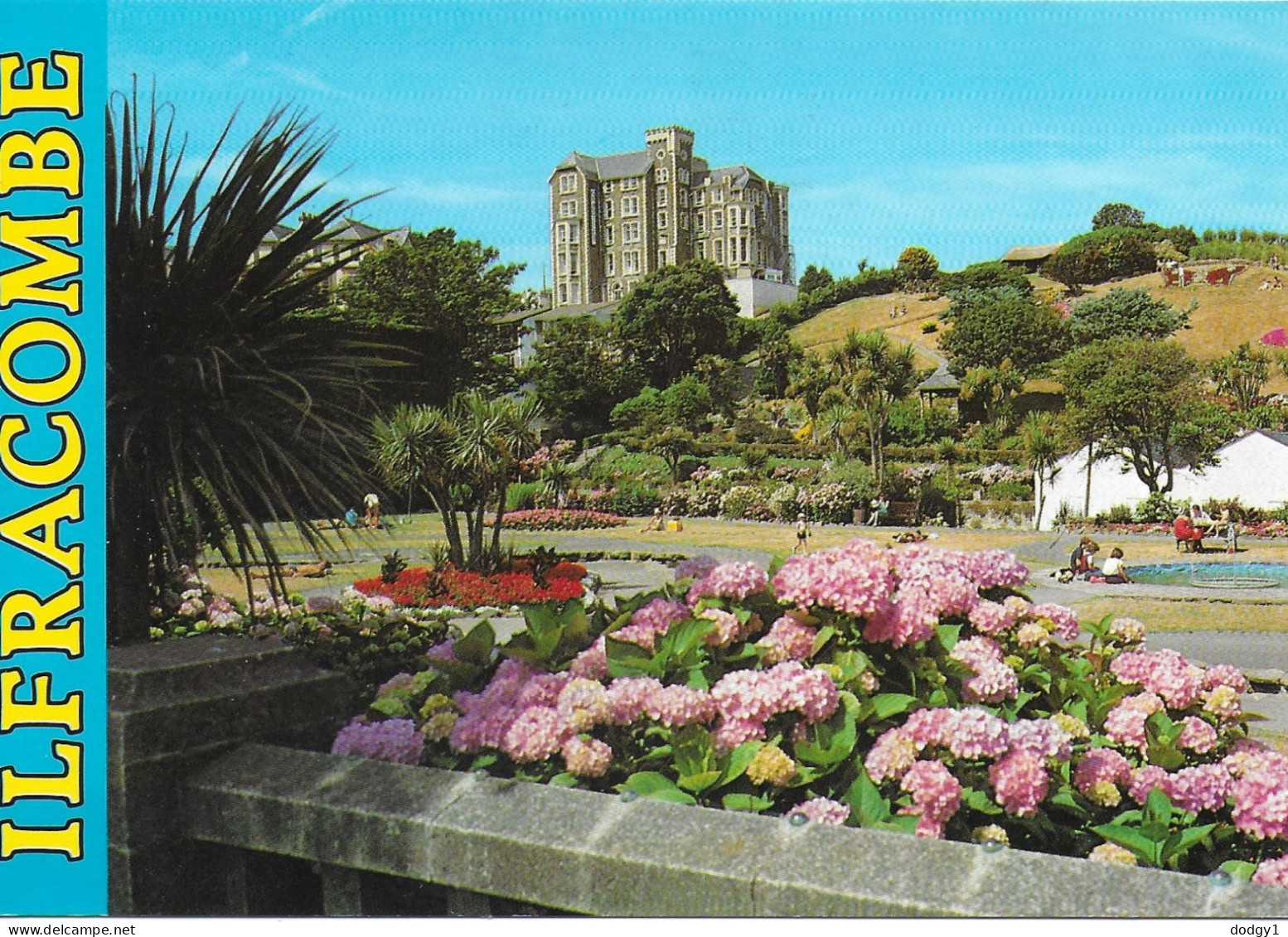 RUNNYMEDE GARDENS, ILFRACOMBE, DEVON, ENGLAND. UNUSED POSTCARD   Wp8 - Ilfracombe