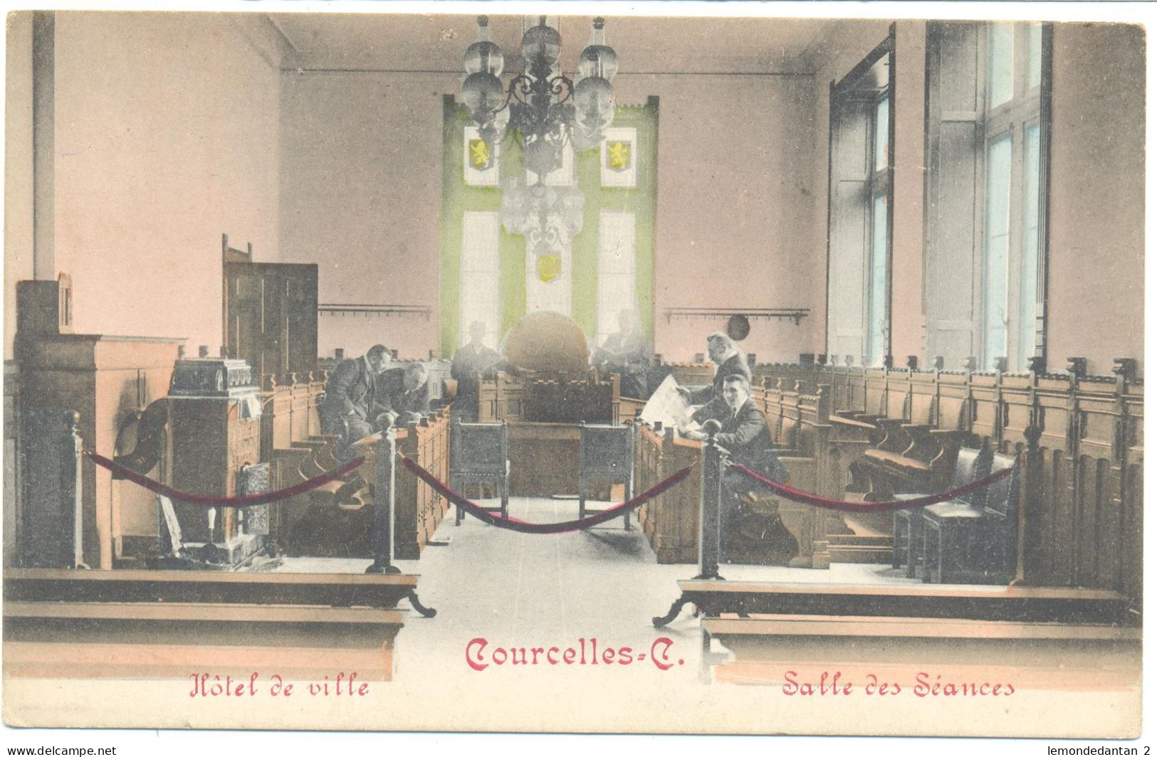 Courcelles - Hôtel De Ville - Salle Des Séances - Courcelles