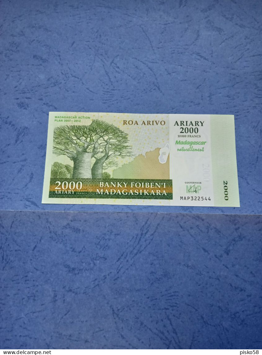 MADAGASCAR-P93a 2000A 2007/2014 UNC - Madagaskar