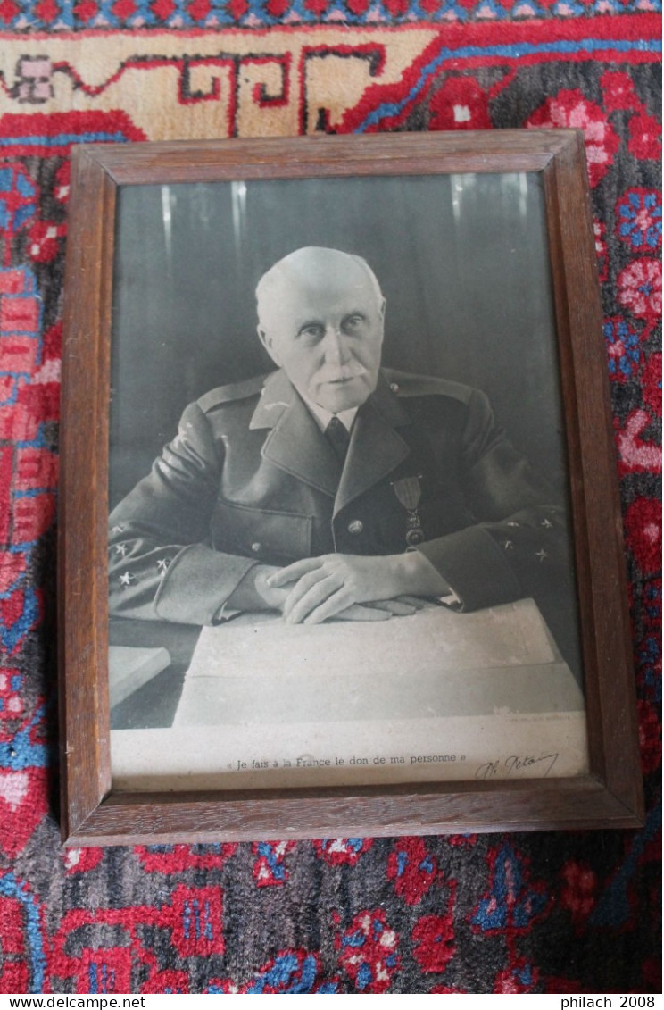 Portrait Du Maréchal Pétain Avec Devise Période WW2 - 1939-45