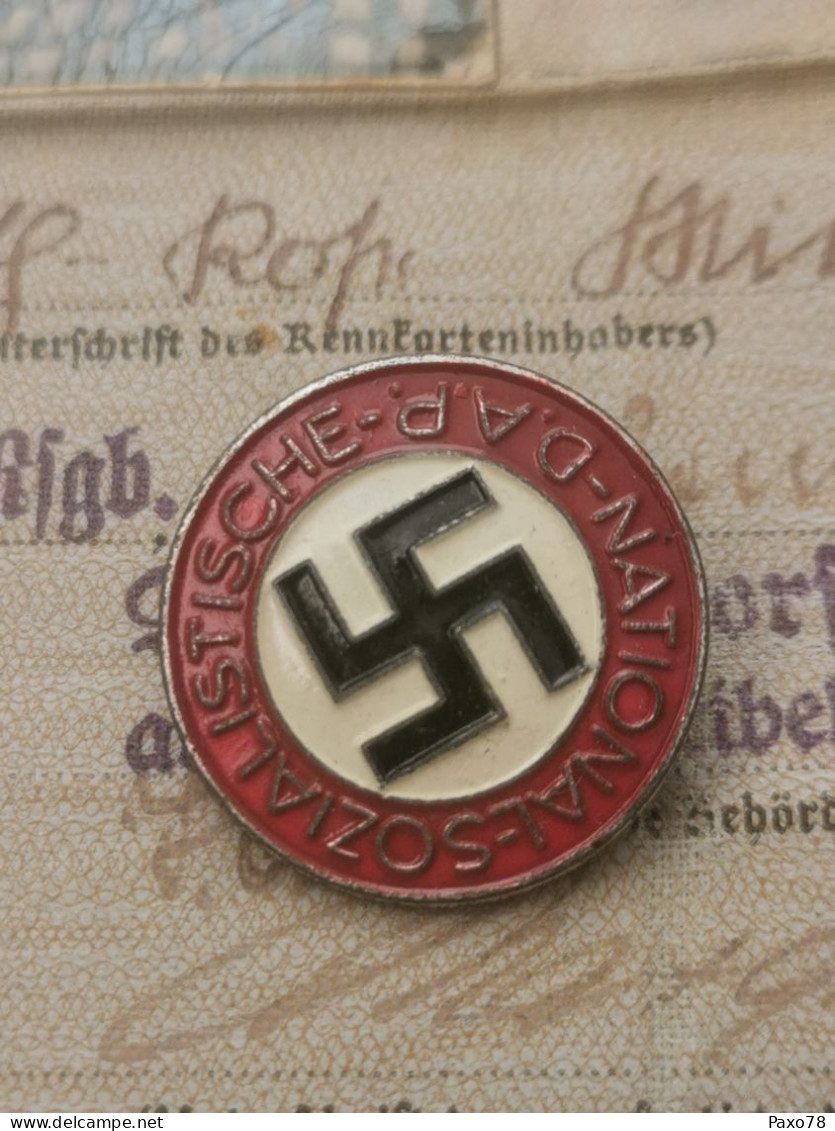 Rennkarte + Insigne National-Sozialistische + 4 Photos. WW2 - Other & Unclassified