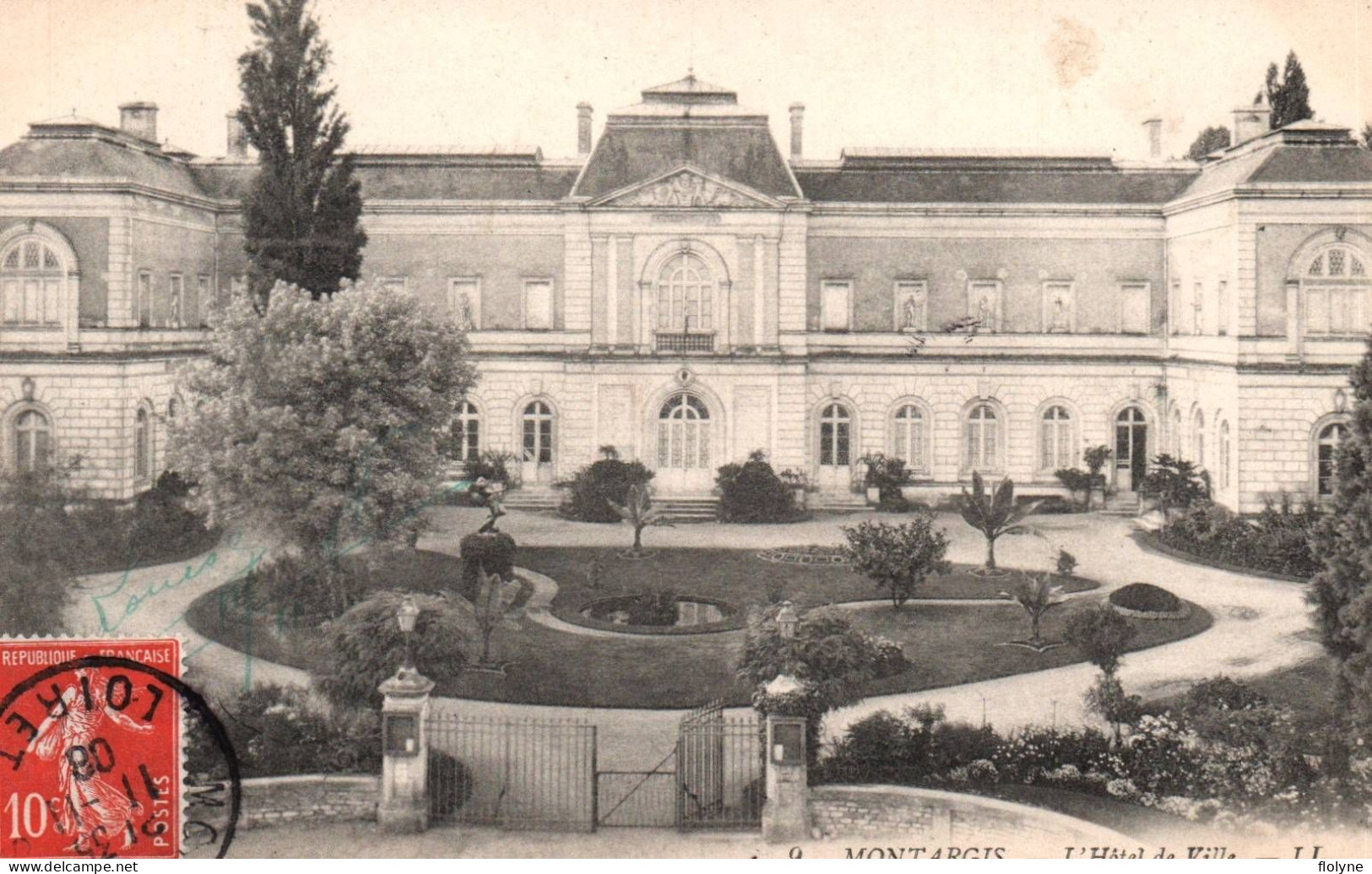 Montargis - L'hôtel De Ville - Mairie - Montargis