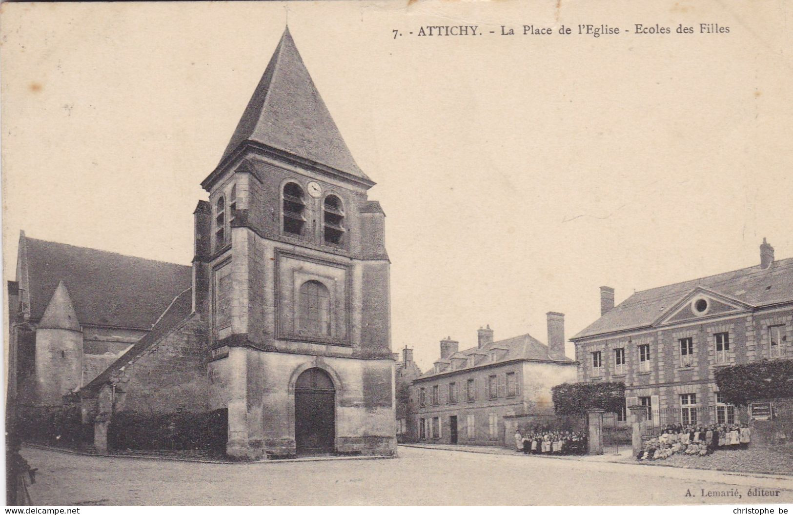 Attichy, La Place De L'Eglise, Ecole Des Filles (pk85593) - Attichy