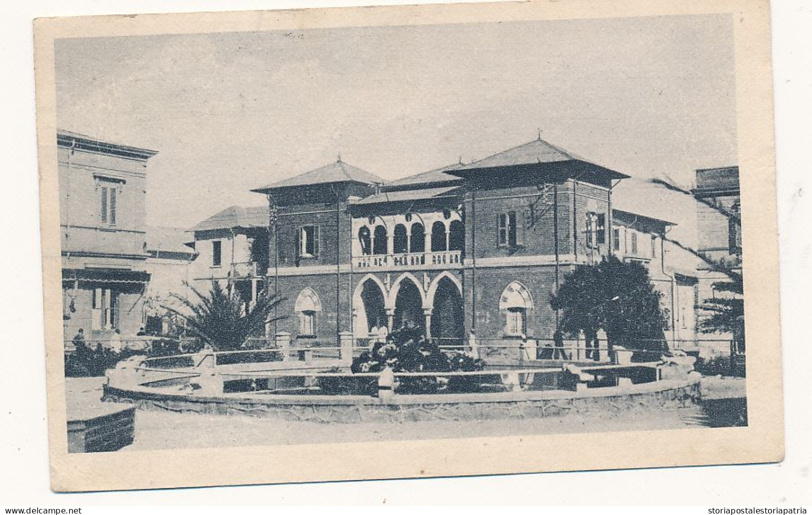 1935 COLONIE ITALIANE ERITREA CARTOLINA ASMARA PALAZZO BANCA D'ITALIA DA POSTA MILITARE 12 - Eritrée