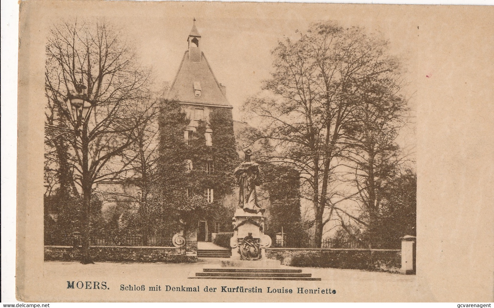 MOERS  SCHLOSS   MIT DENKMAL DER KURFFÜSTIN LOUISE HENRIETTE      2 SCANS - Moers