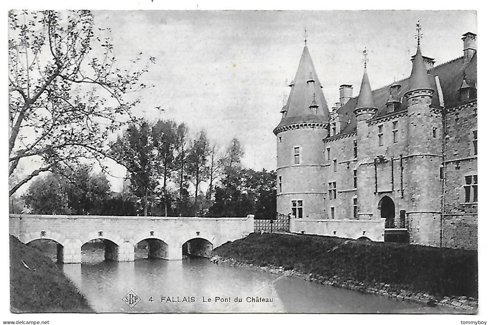 CPA Fallais, Le Pont Du Château - Braives