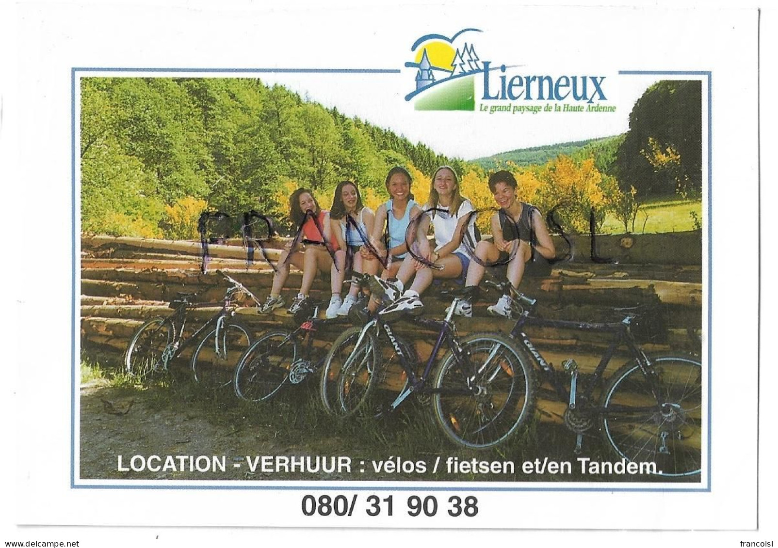 Lierneux (B-4990). Le Grand Paysage De La Haute Ardenne. 5 Cyclistes Assis. Parcours Et Publicités Au Verso - Lierneux