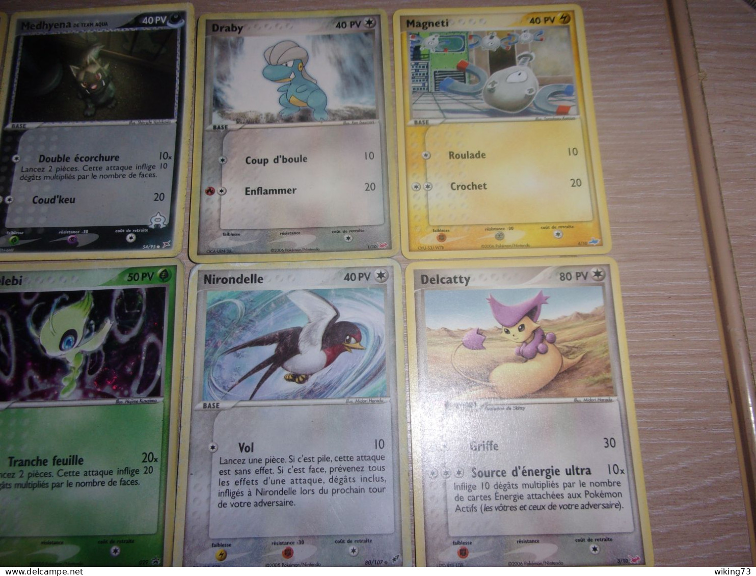 Lot De 8 Cartes Françaises Pokemon - PV - Holographique - Niveau - Lots & Collections