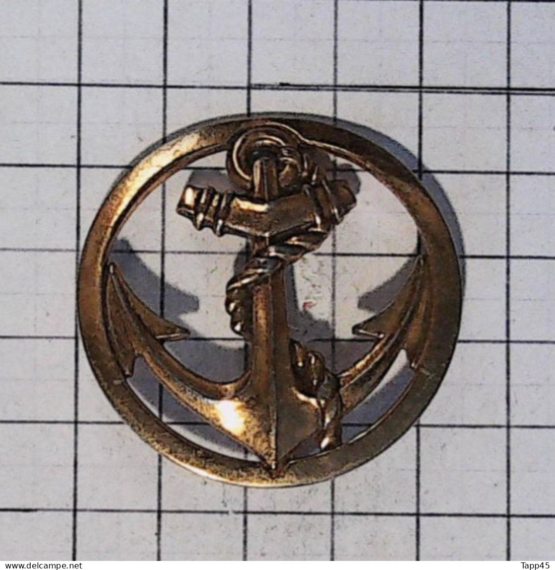 I > T 3/ PL Milit.7) 6 > Insigne Métal De Béret  Sans  Attache - Marine