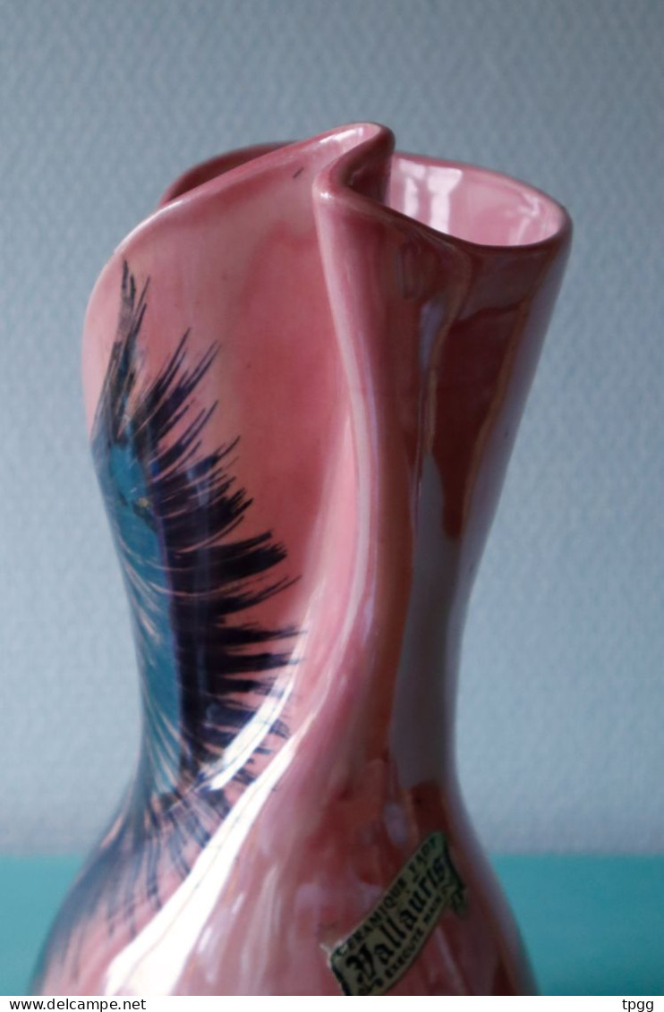 Vase céramique vintage Vallauris Fady émail rose décor plume