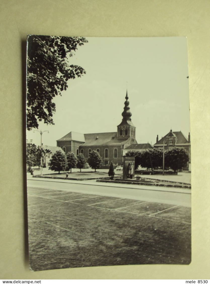 56528 - MEERHOUT - SINT-TRUDOKERK - OUDE TOREN - MARKTPLEIN - ZIE 2 FOTO'S - Meerhout