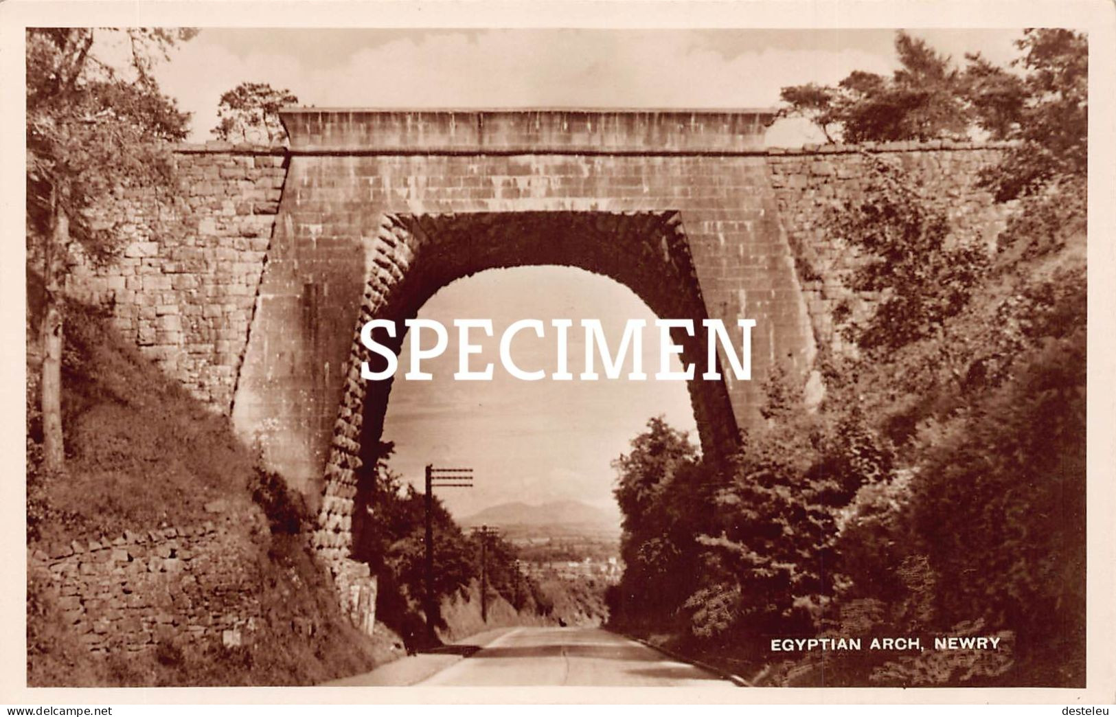 Photo Postcard  Egyptian Arch NEWRY - Armagh