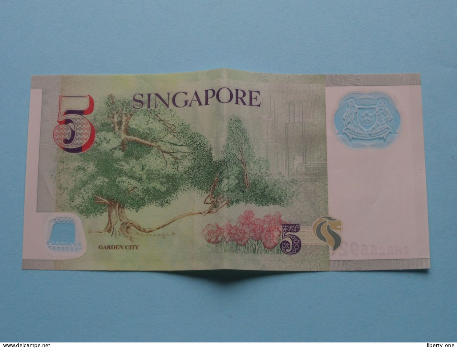 5 Dollars > Singapore ( See Scans ) Circulated XF ! - Singapore