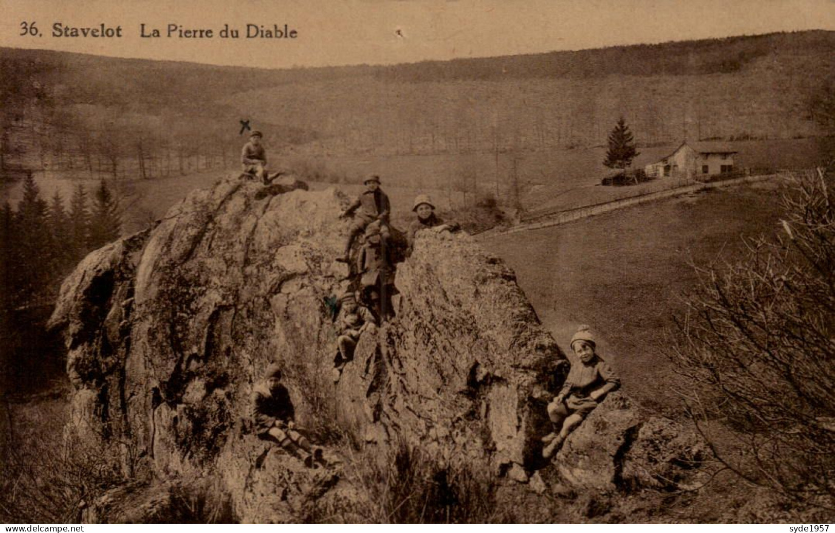 Stavelot - La Pierre Du Diable (PHOTO  BELGE LUMIERE N°36)  (animée, Enfants Sur Le Rocher) - Stavelot