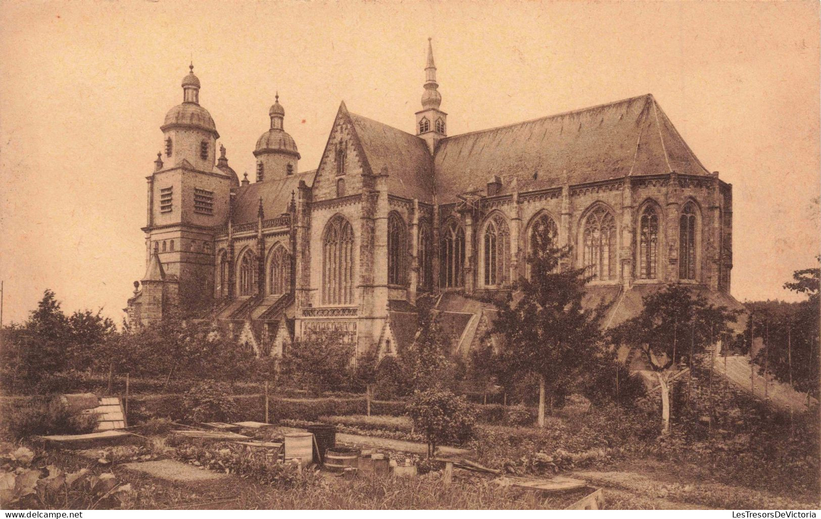 BELGIQUE - Saint Hubert - La Basilique De Saint Hubert - Carte Postale Ancienne - Saint-Hubert