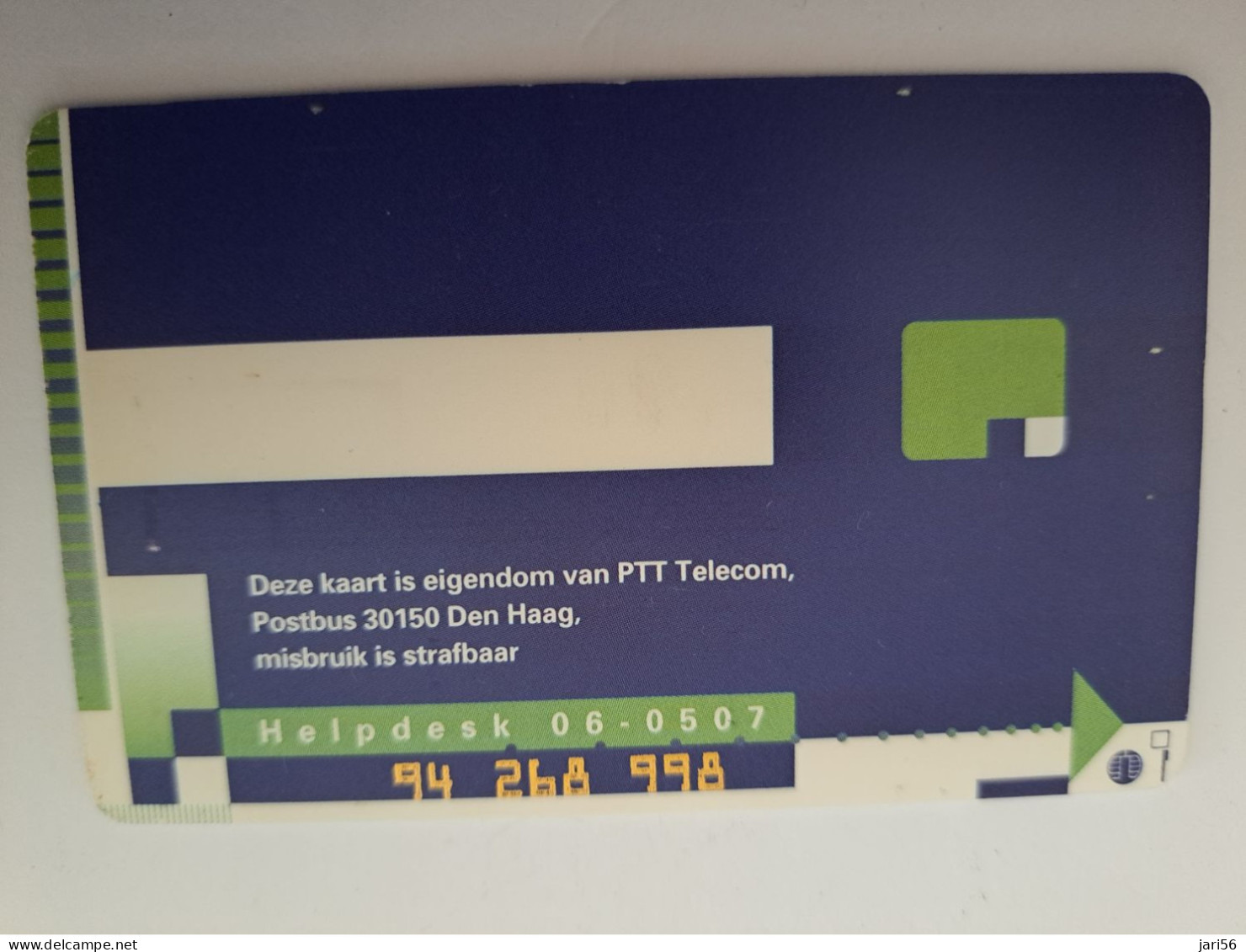 NETHERLANDS  GSM SIM CARD /  PTT  3 PEOPLE  ON PHONE    ( WITH CHIP)   CARD  ** 14841** - GSM-Kaarten, Bijvulling & Vooraf Betaalde