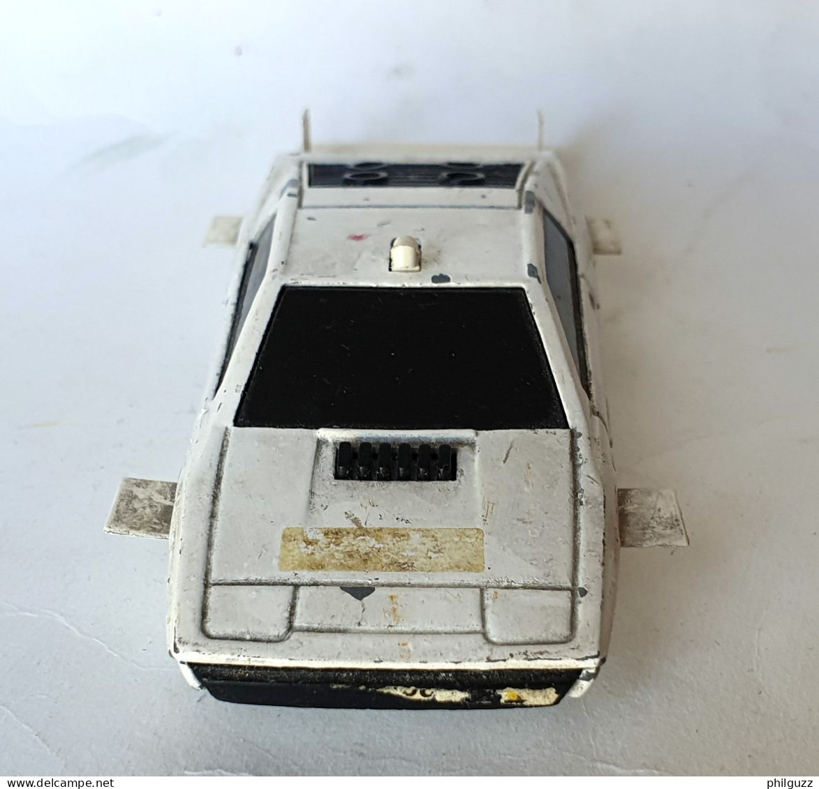 VOITURE AUTOMOBILE CORGI JAMES BOND 007 LOTUS ESPRIT (2) - Corgi Toys