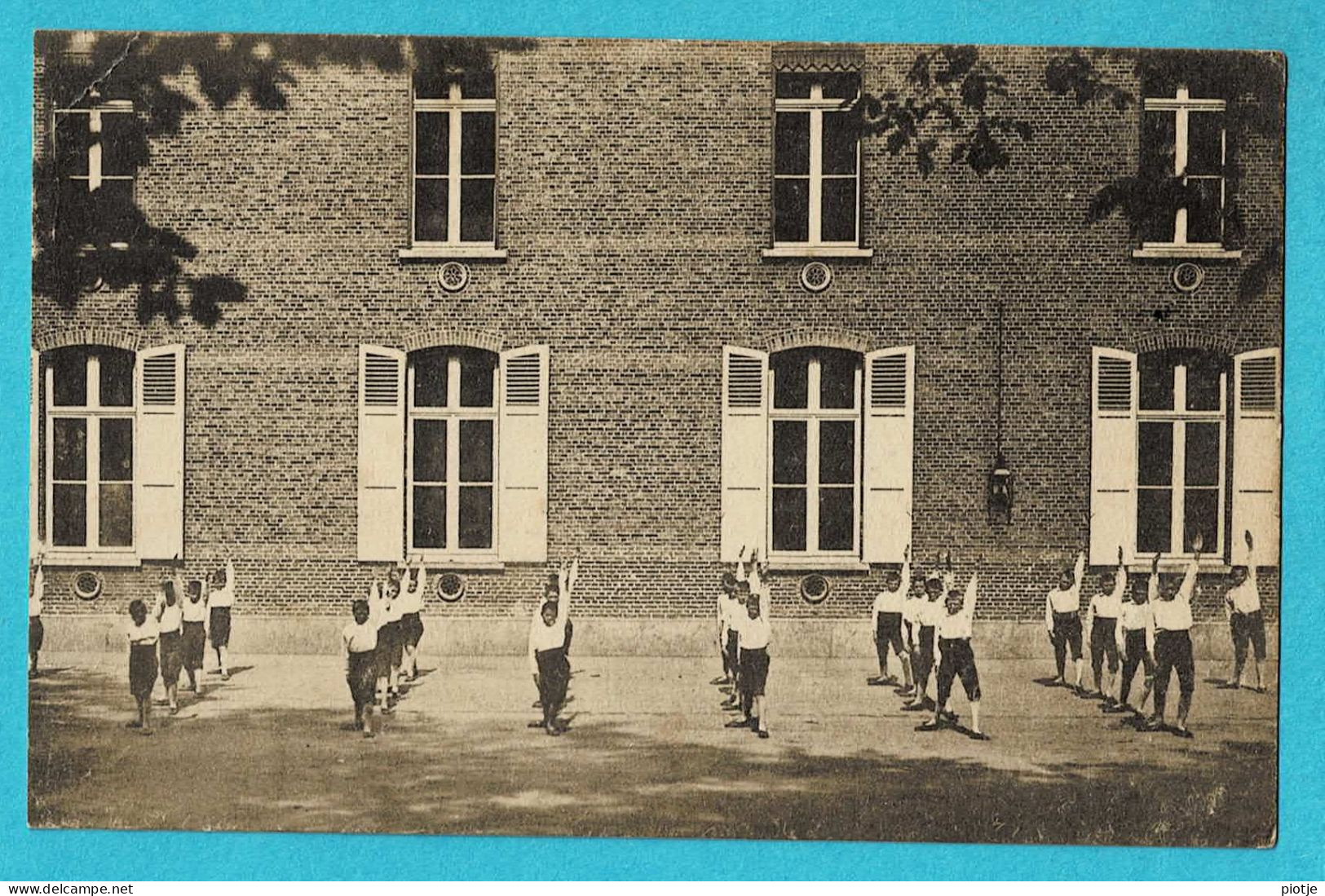 * Berlaar - Berlaer (Antwerpen - Anvers) * (Edition Belge) Katholieke Schoolkolonies Antwerpen, Schoolvilla, Gymnastiek - Berlaar